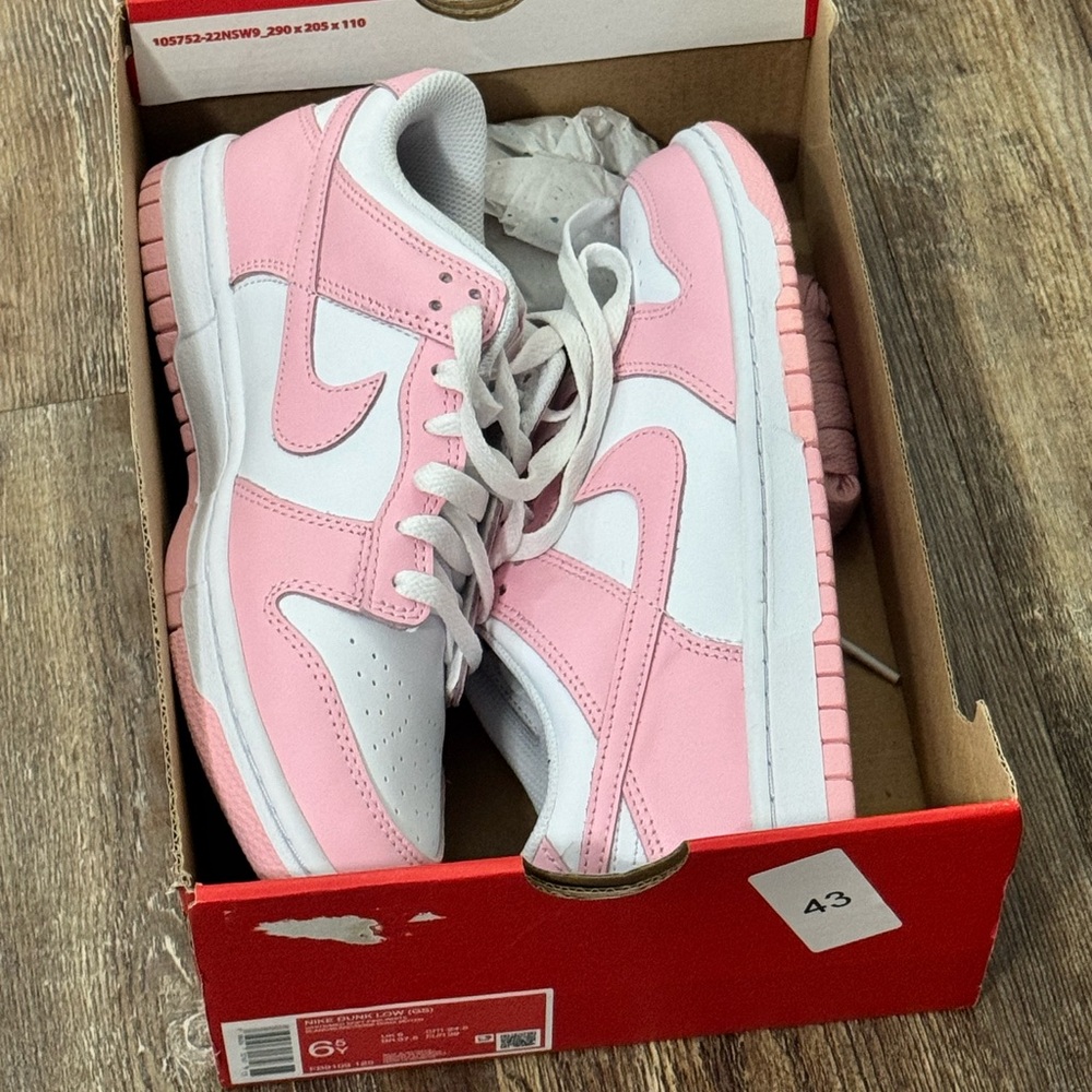 Nike pink white Air Force 1 6.5 youth NEW